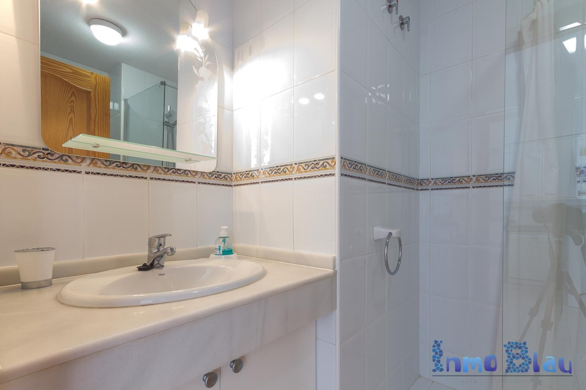 Sale - Apartment / flat - Albir