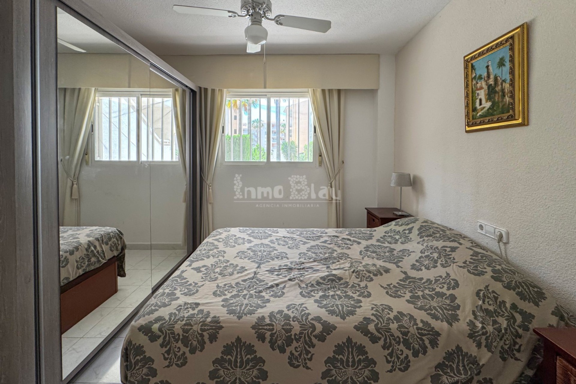 Sale - Apartment / flat - Albir