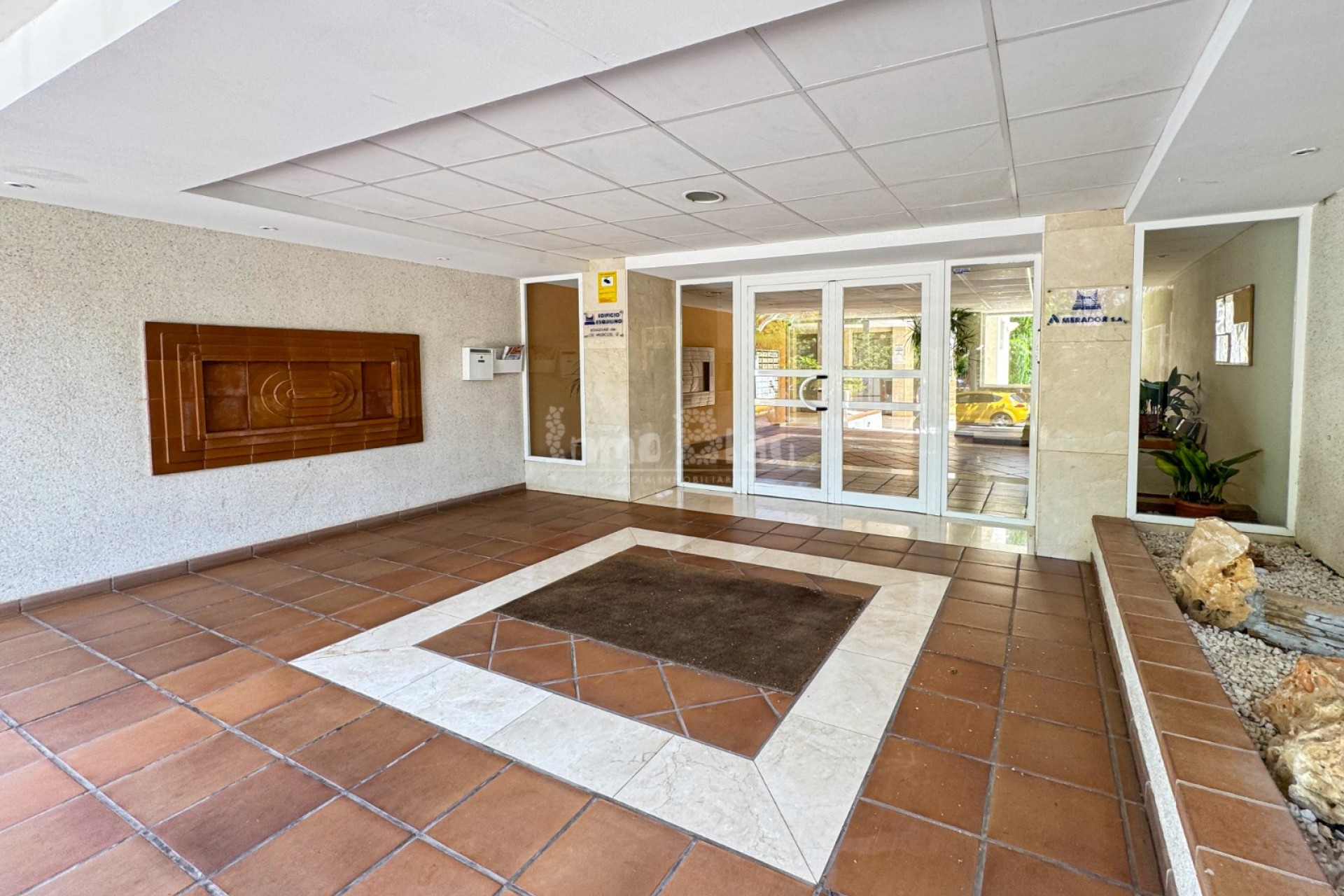 Sale - Apartment / flat - Albir