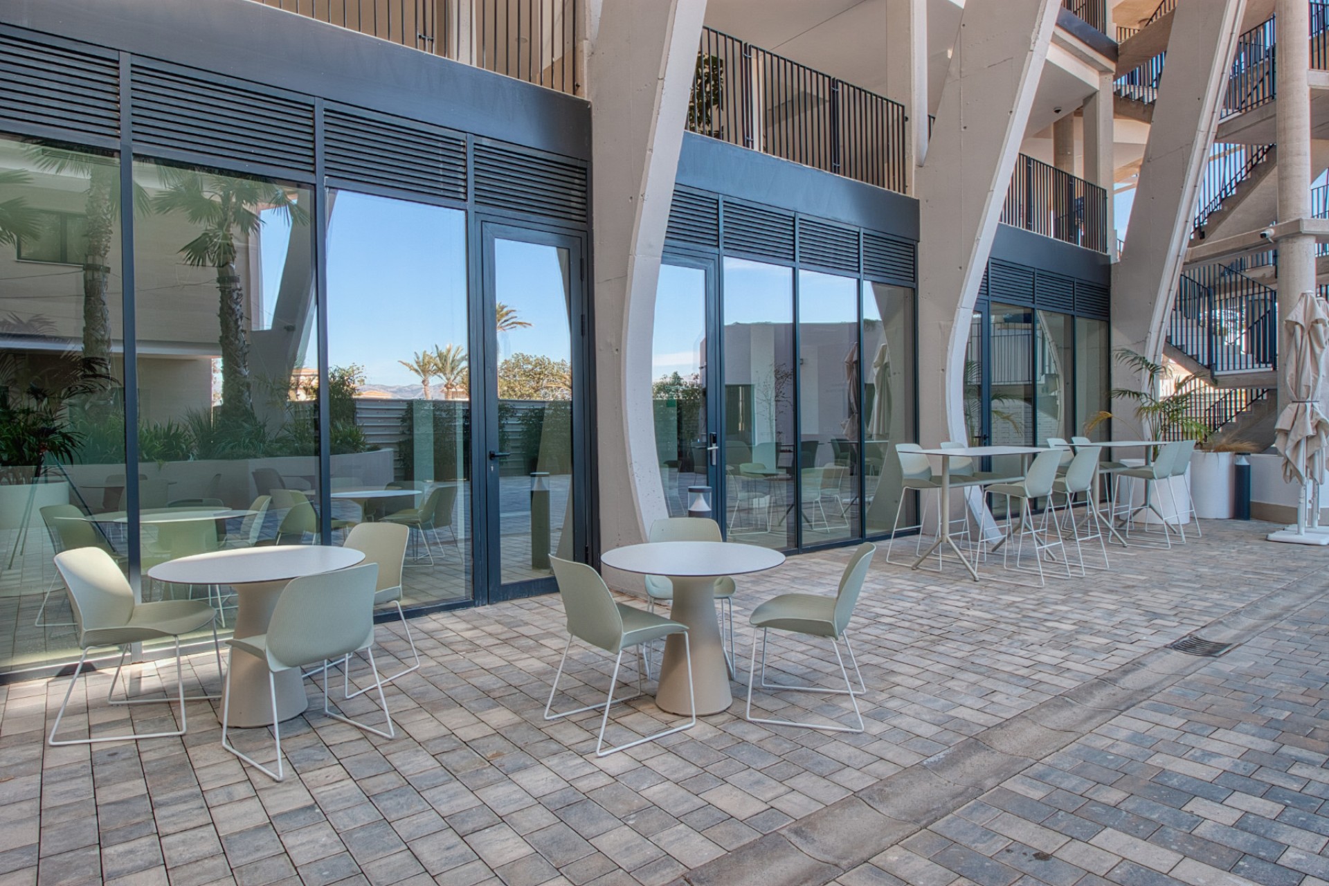 Sale - Apartment / flat - Albir