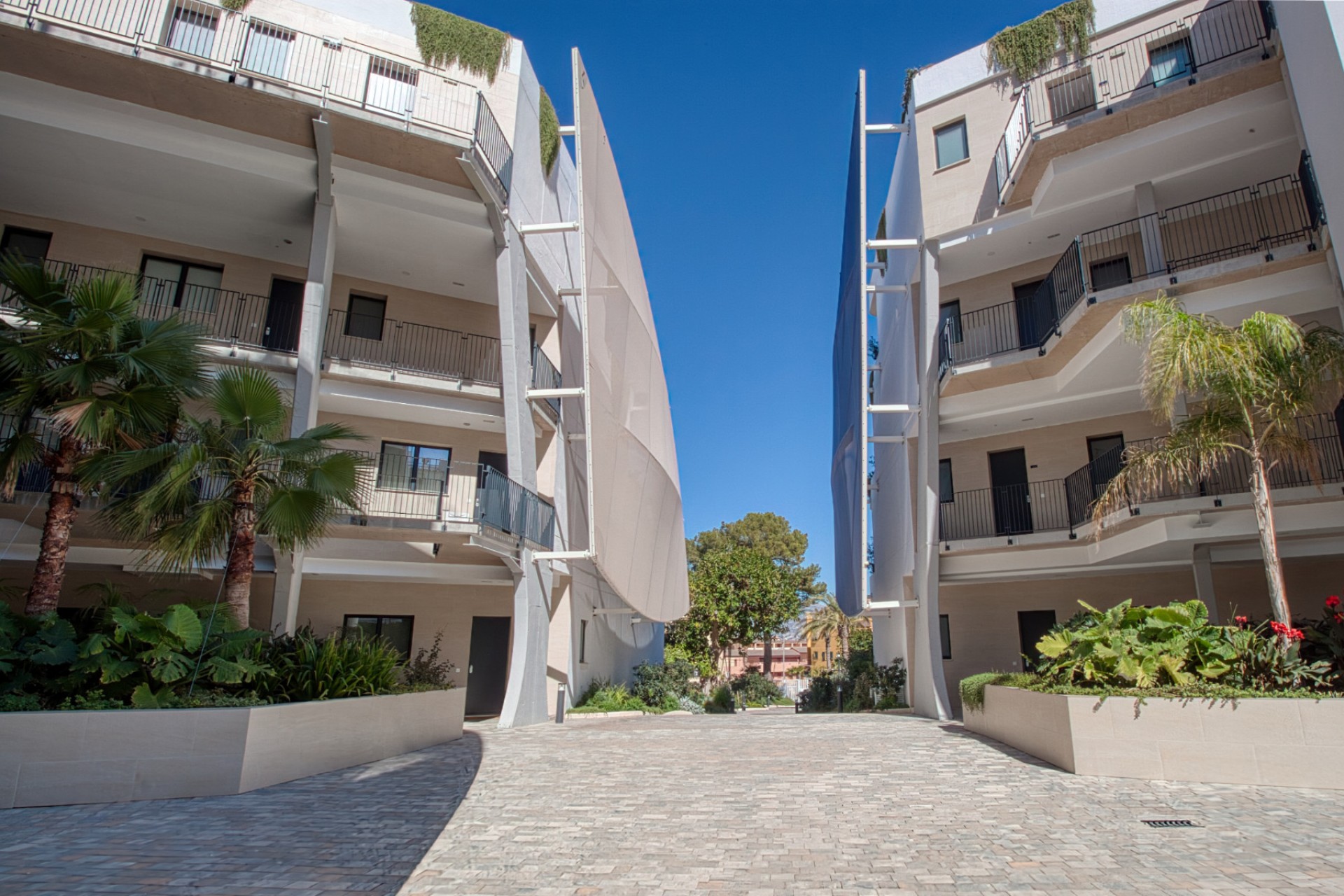 Sale - Apartment / flat - Albir