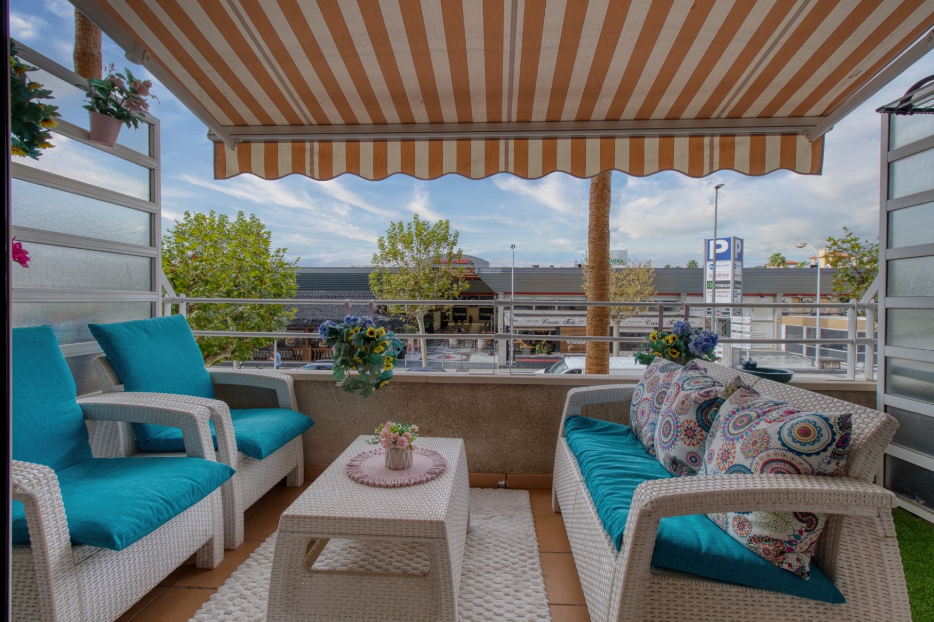 Sale - Apartment / flat - Albir