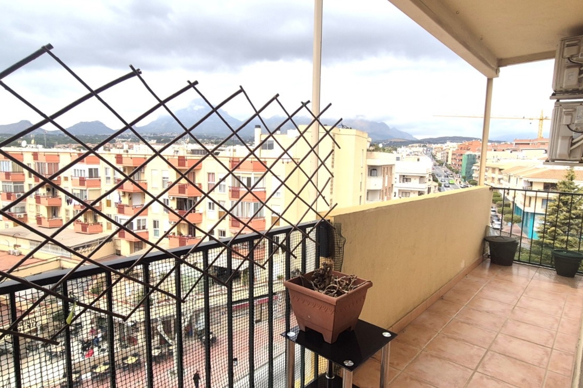Sale - Apartment / flat - Alfas del Pí