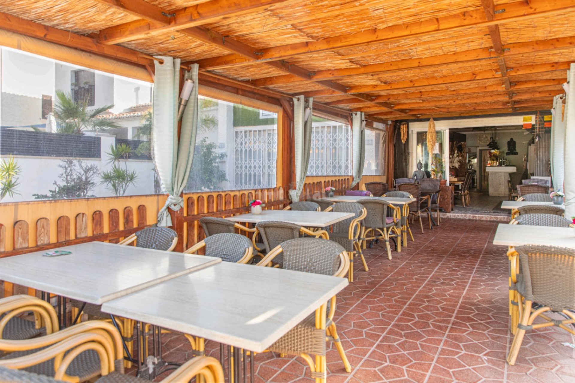 Sale - Commercial - Albir - Centro