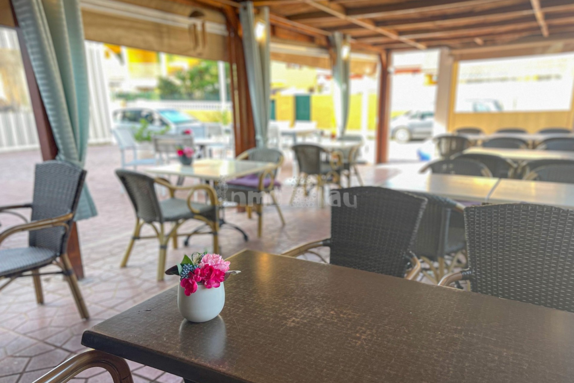 Sale - Commercial - Albir - Centro