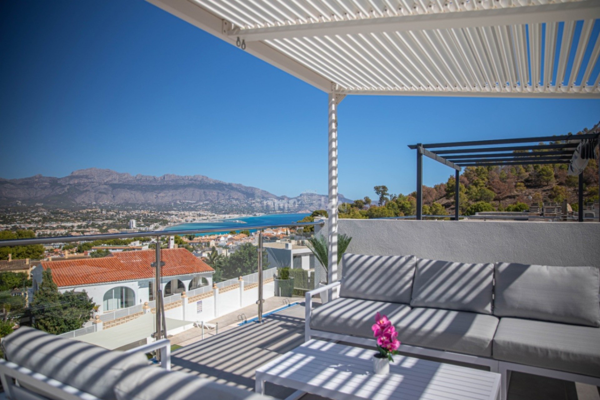 Sale - Villa - Albir