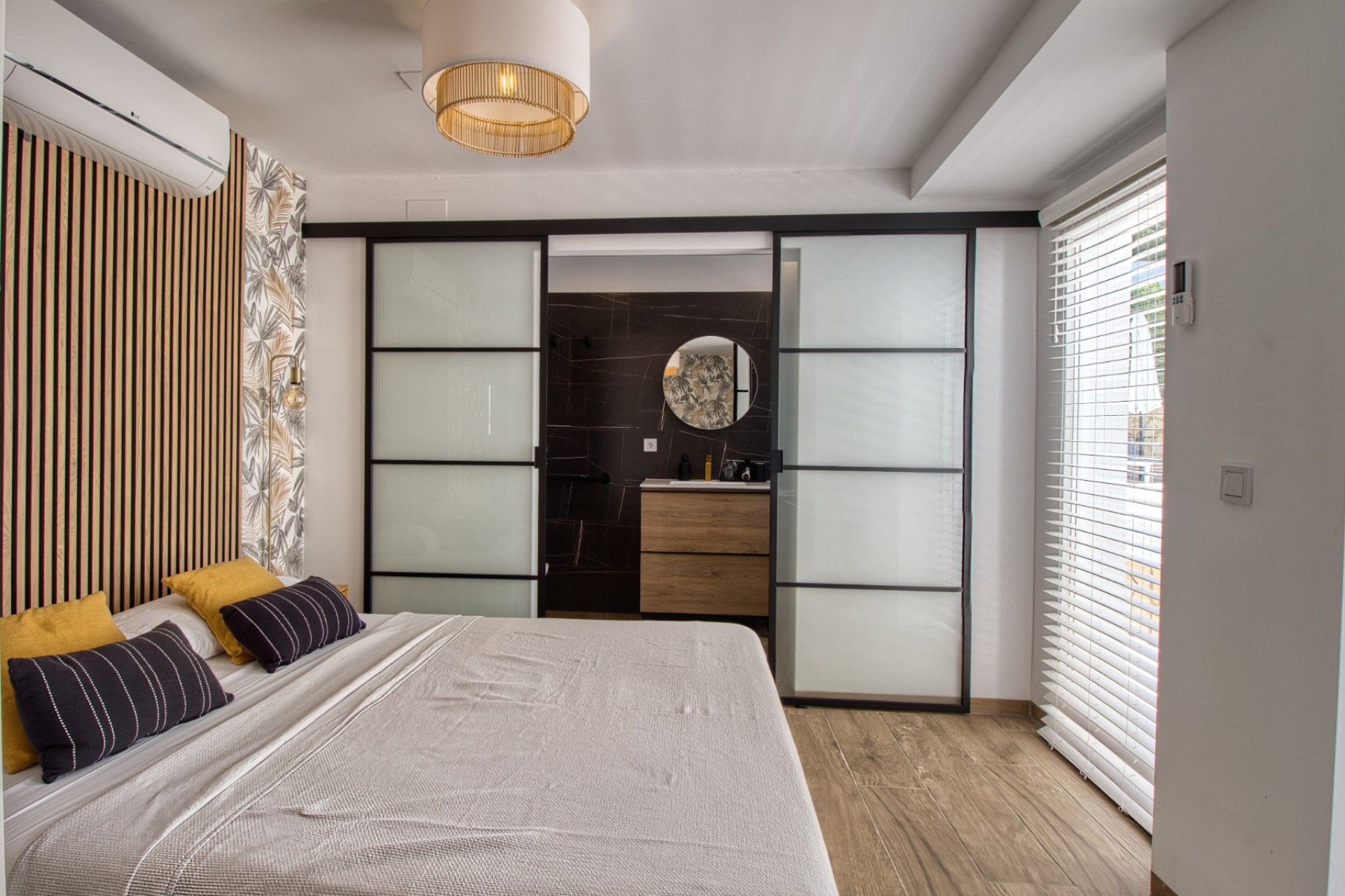 Sale - Villa - Albir
