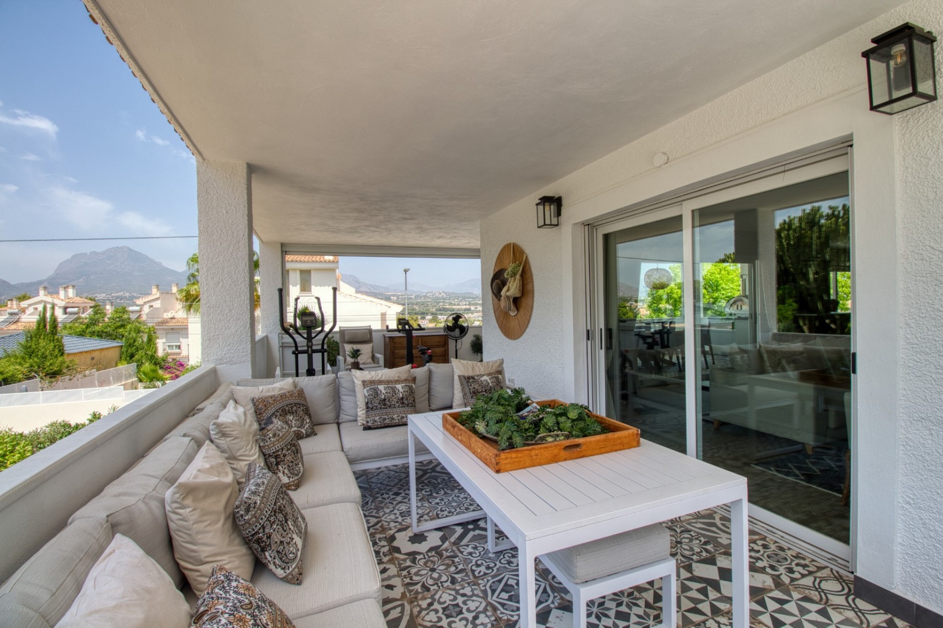 Sale - Villa - Albir