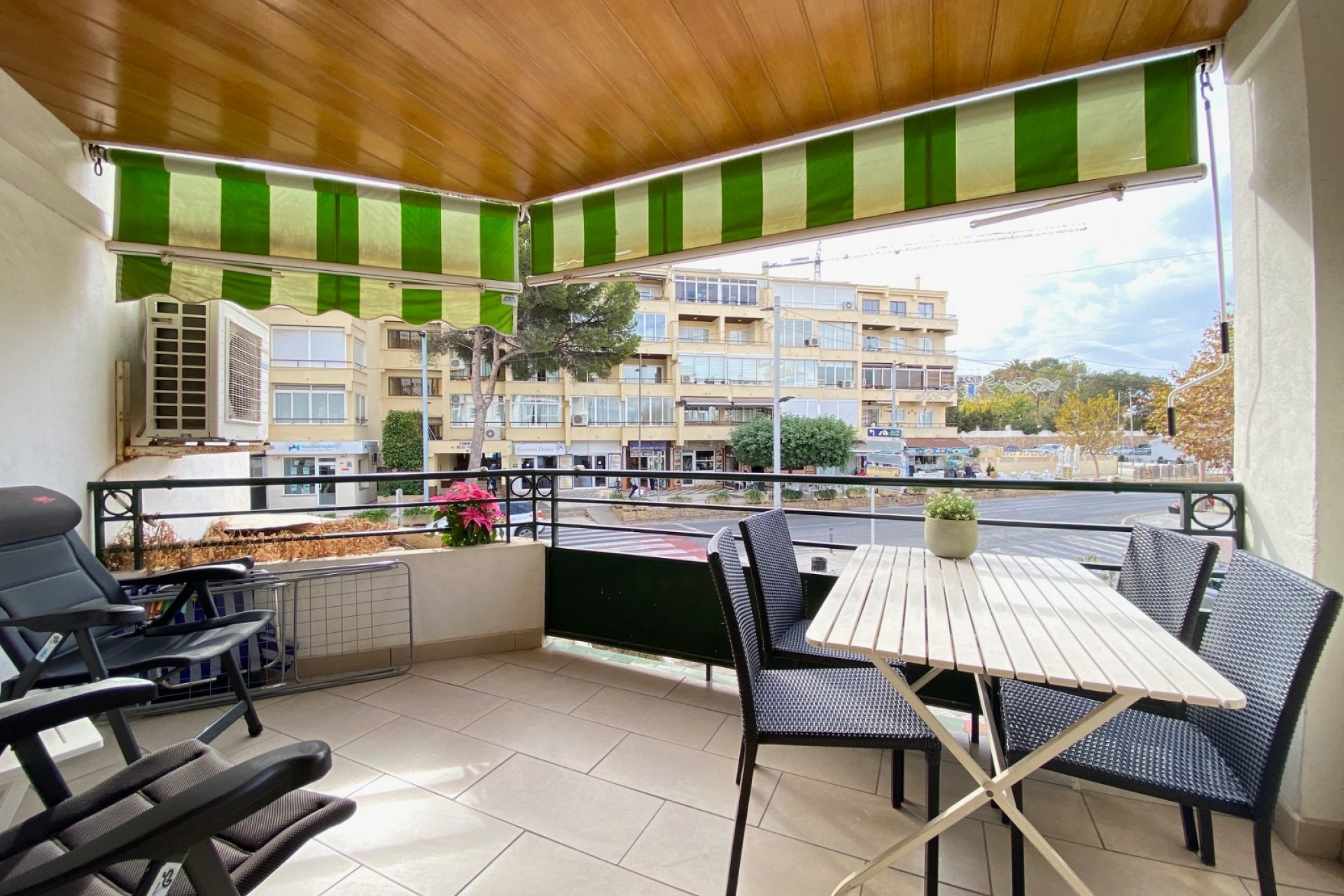 Short Term Rental - Apartment / flat - Albir - Centro