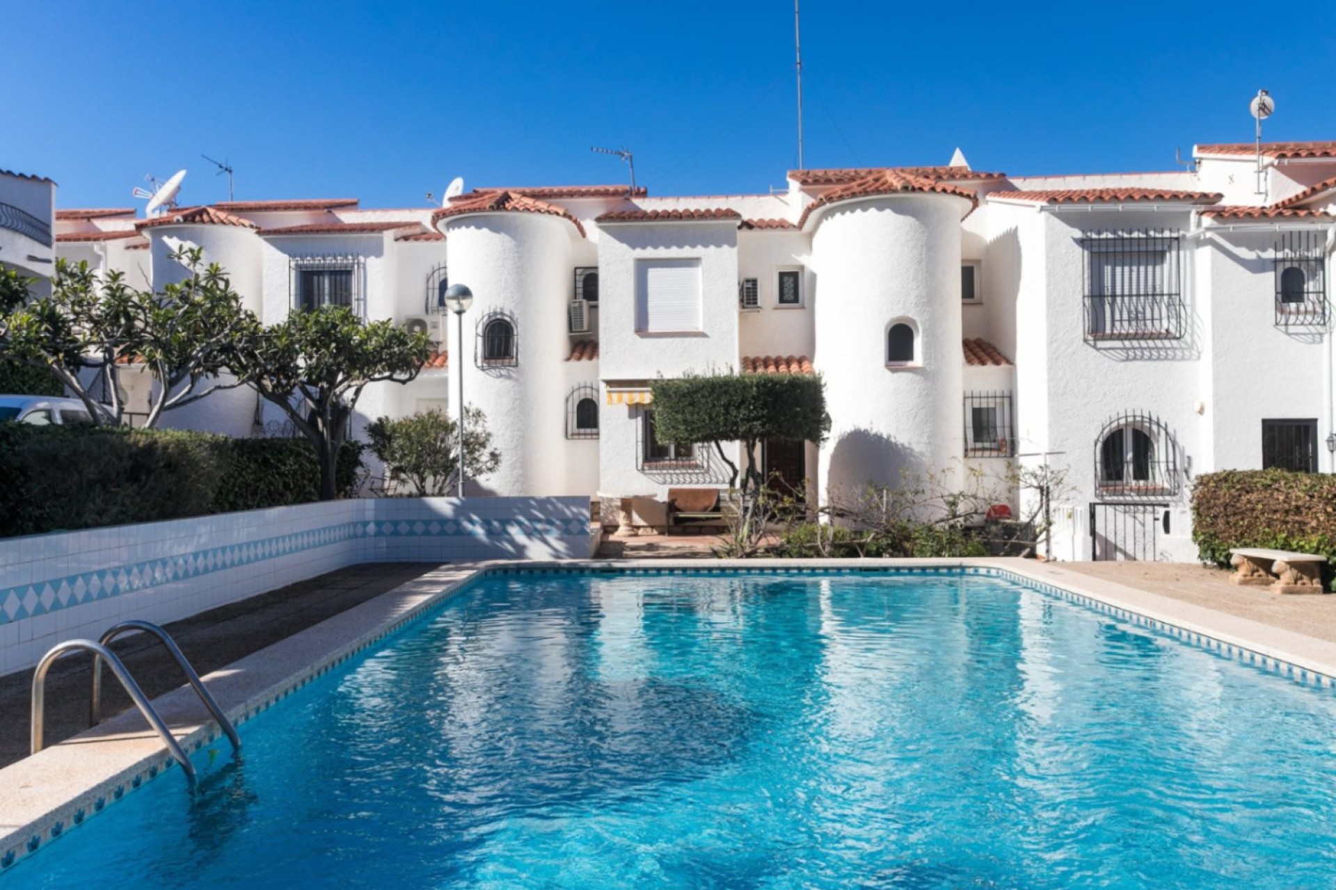 Short Term Rental - Bungalow - Albir - Urbanizacion
