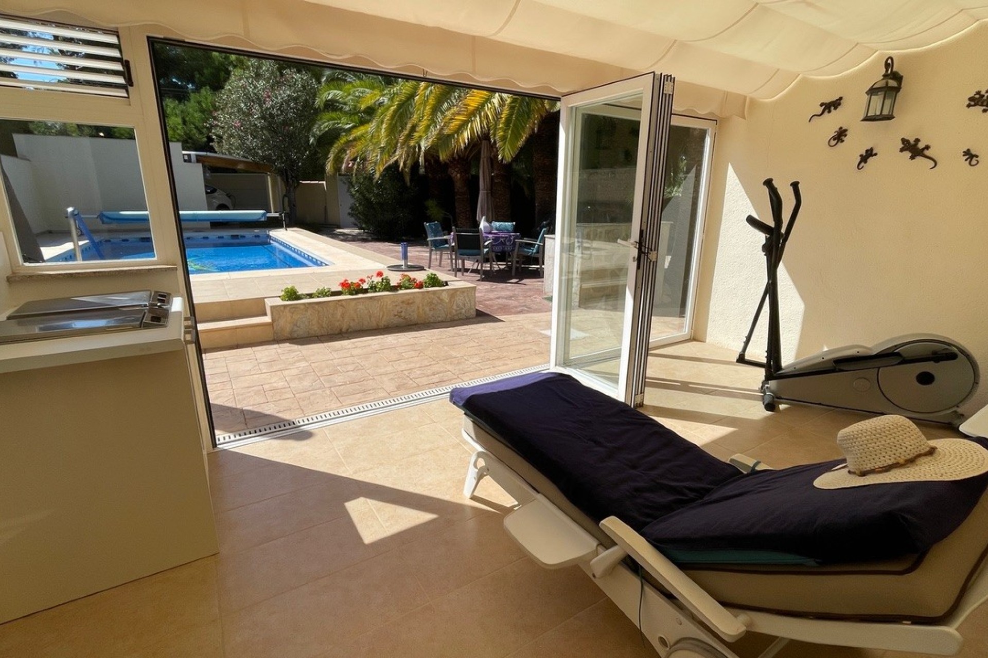 Venta - Villa - Albir