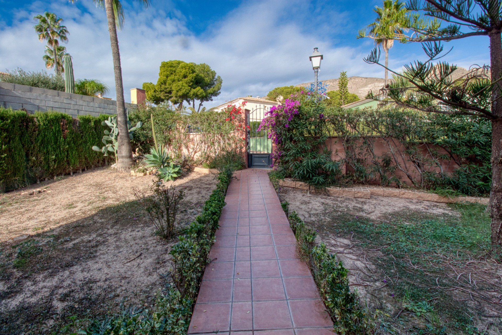 Venta - Villa - Benidorm - Zona de Poniente