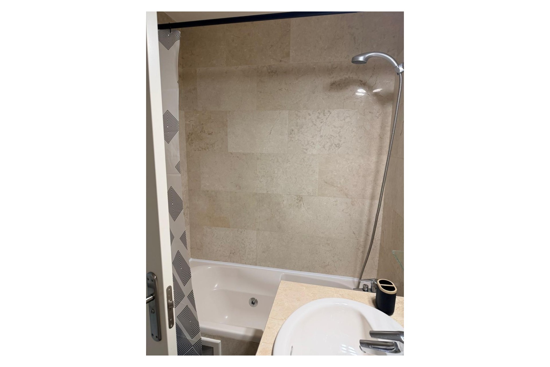 Verhuur Korte Termijn - Appartement / flat - Albir - Centro
