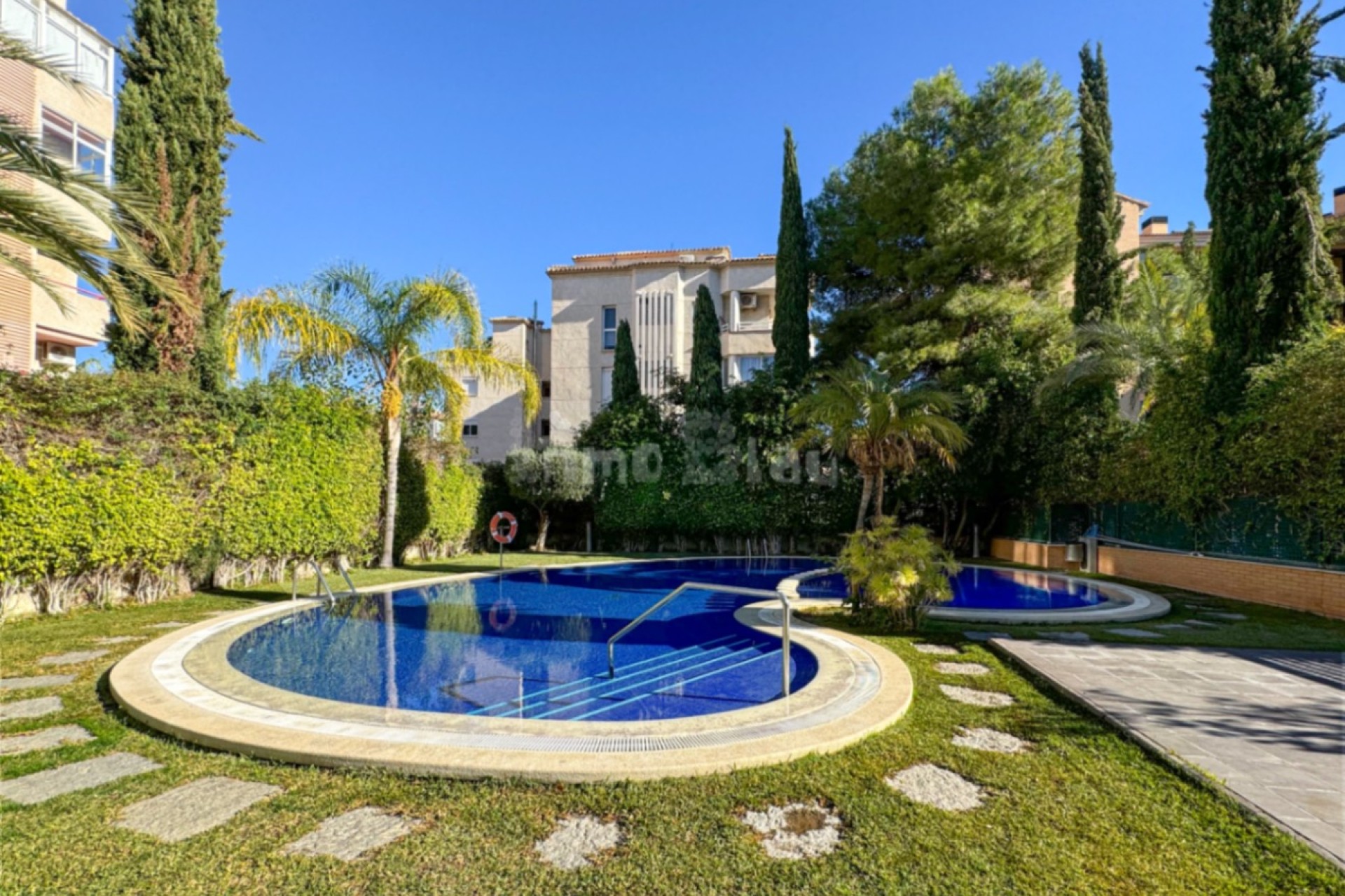 Verhuur Korte Termijn - Appartement / flat - Albir - Playa