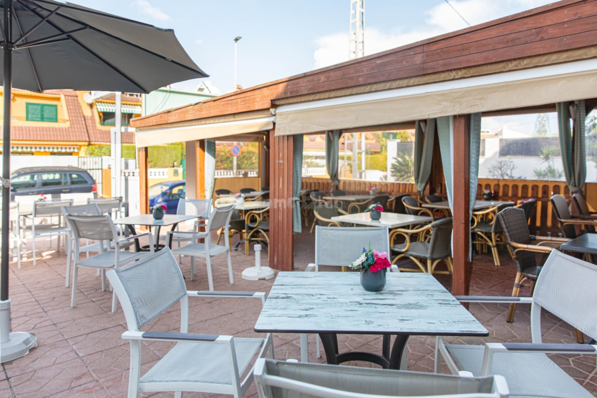 Verkoop - Handelspand - Albir - Centro