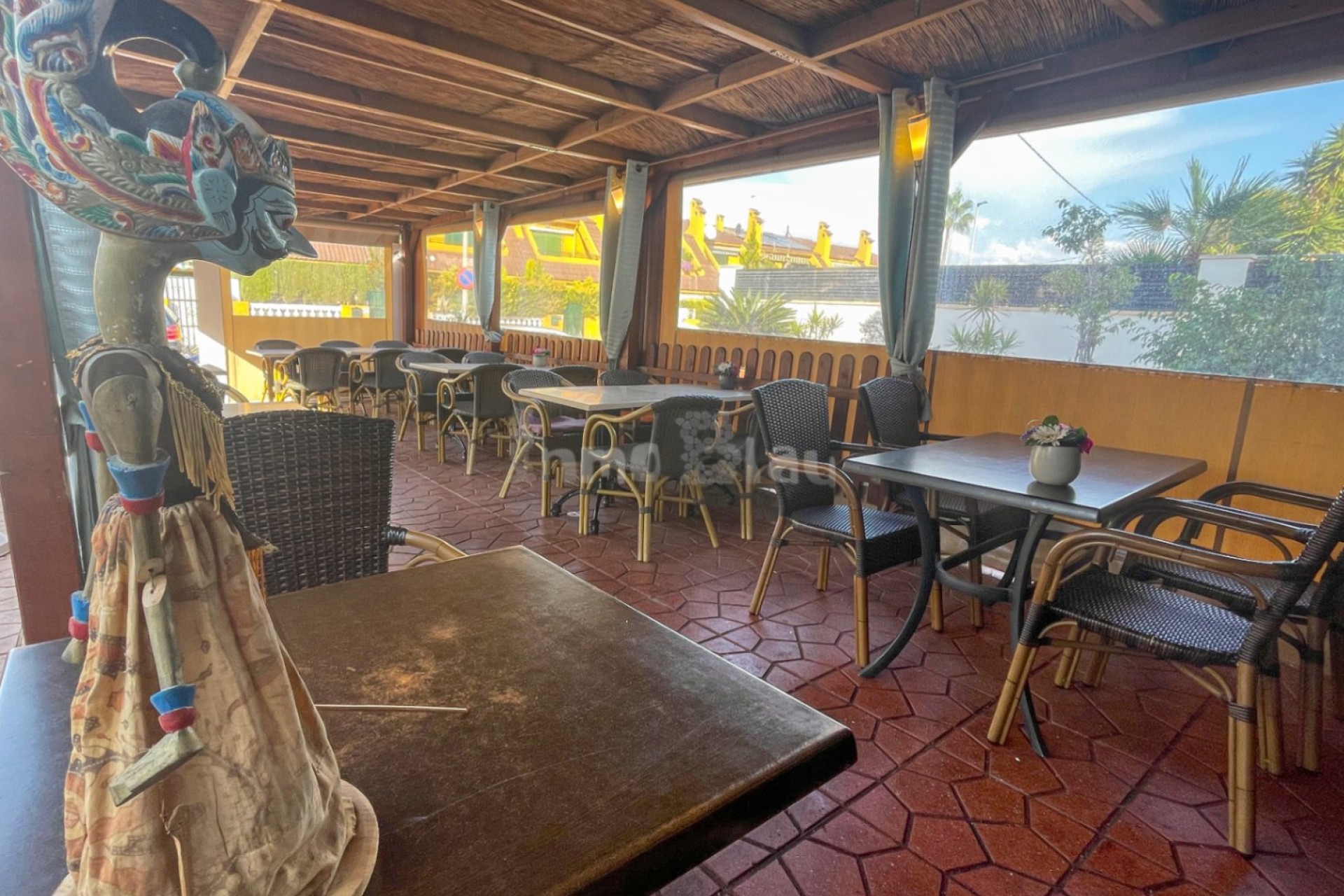 Verkoop - Handelspand - Albir - Centro