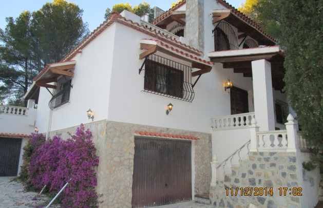 Villa - Resale - Bolulla - Bolulla
