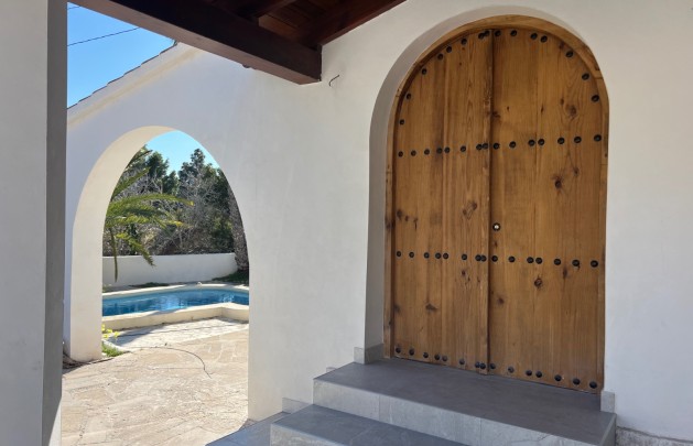 Villa - Venta - Altea - Urbanizacion