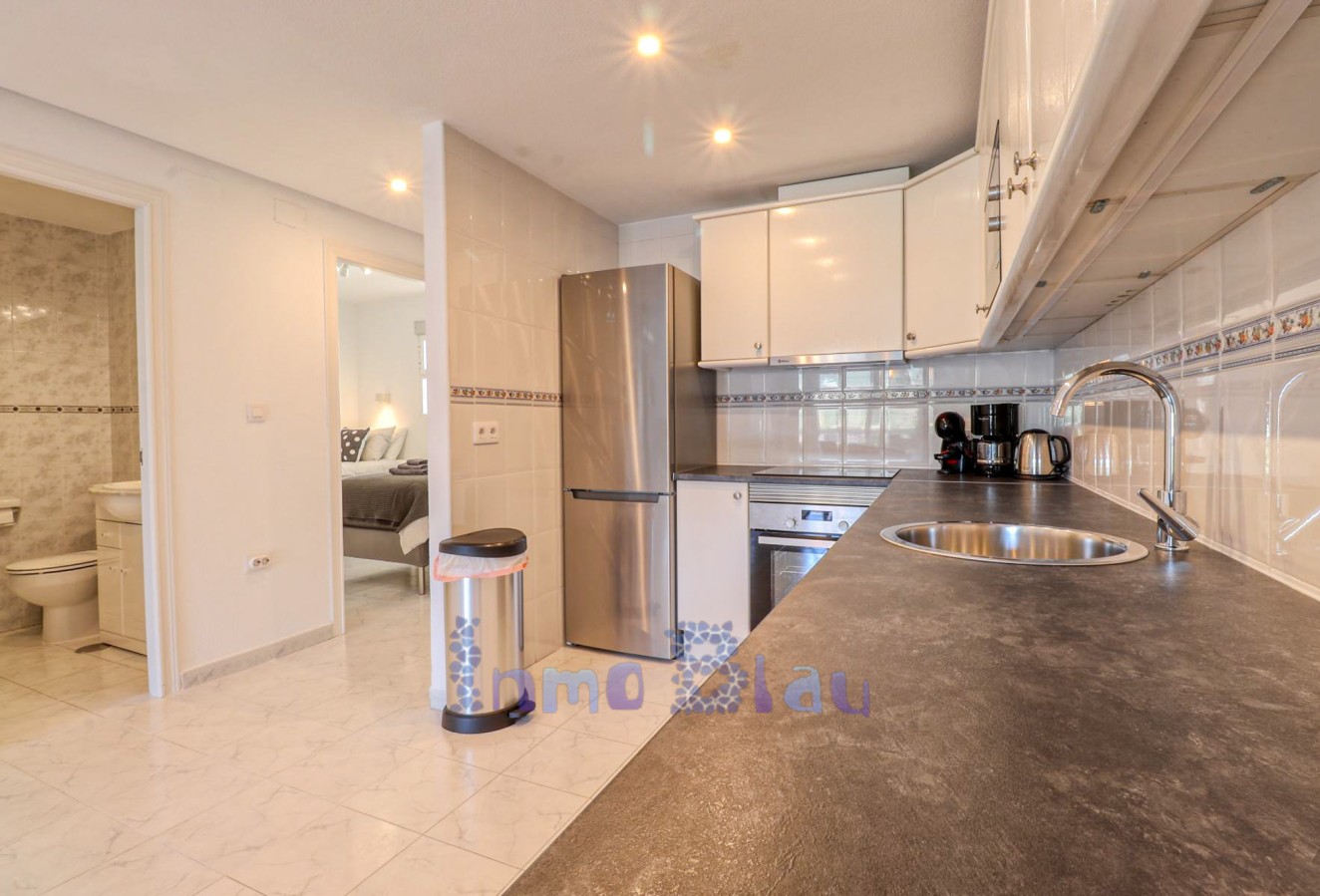 Alquiler a corto plazo - Apartamento / piso - Albir - Centro