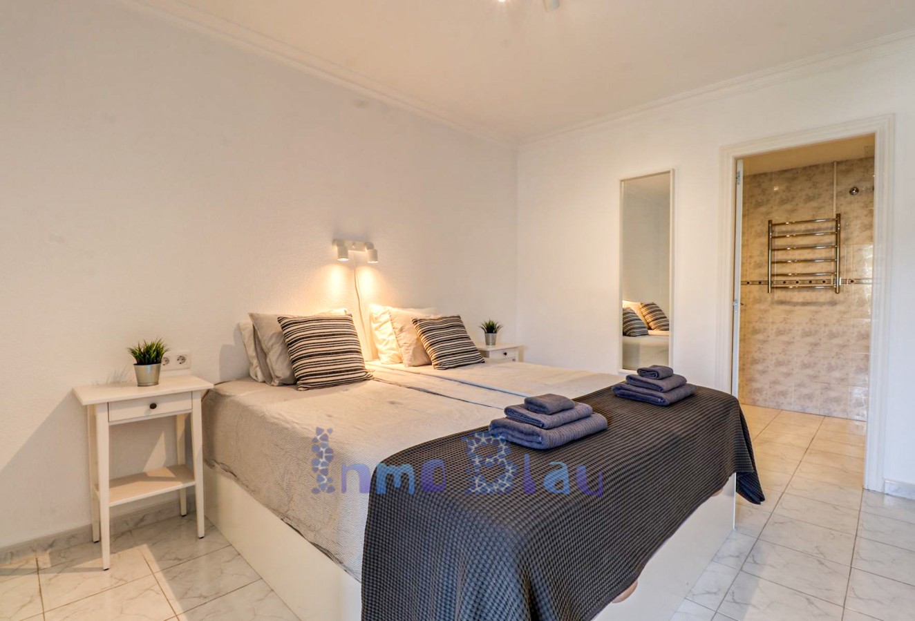 Alquiler a corto plazo - Apartamento / piso - Albir - Centro