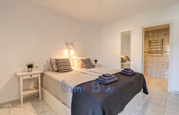 Alquiler a corto plazo - Apartamento / piso - Albir - Centro