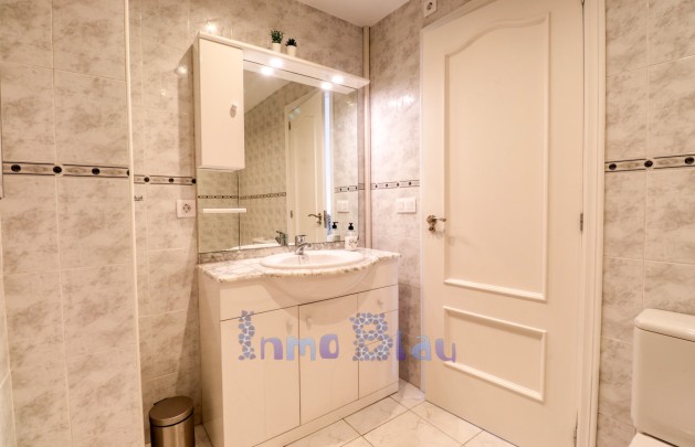 Alquiler a corto plazo - Apartamento / piso - Albir - Centro