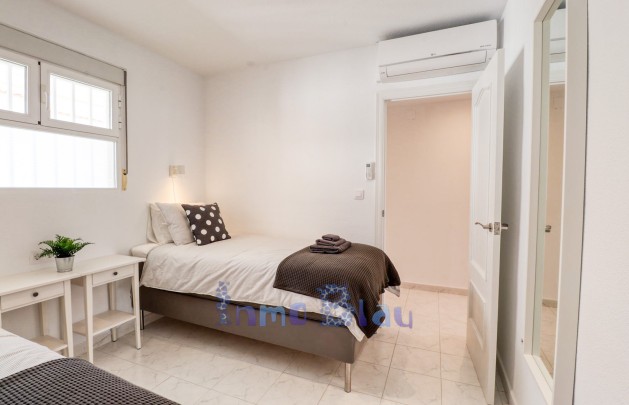 Alquiler a corto plazo - Apartamento / piso - Albir - Centro