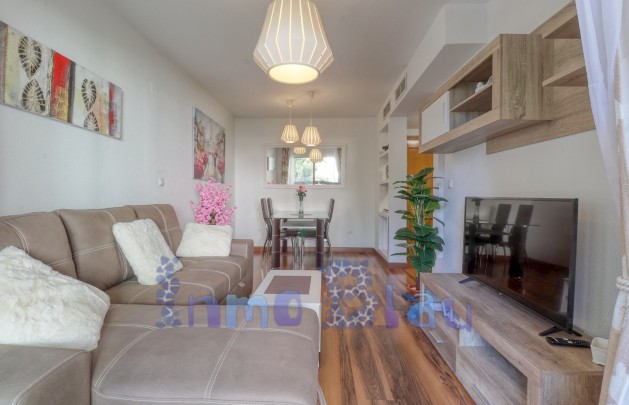 Alquiler a corto plazo - Apartamento / piso - Albir - Centro