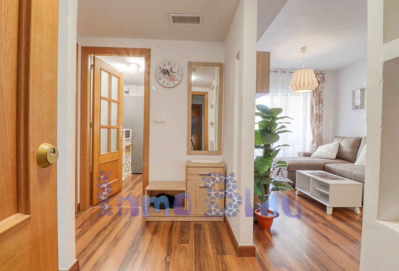 Alquiler a corto plazo - Apartamento / piso - Albir - Centro