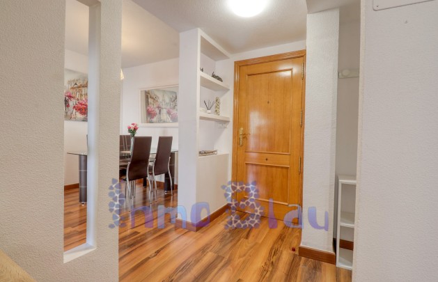 Alquiler a corto plazo - Apartamento / piso - Albir - Centro