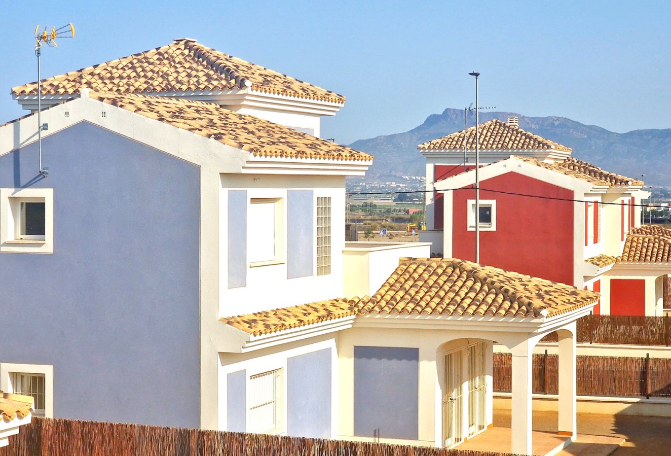 New Build - detached - Purias