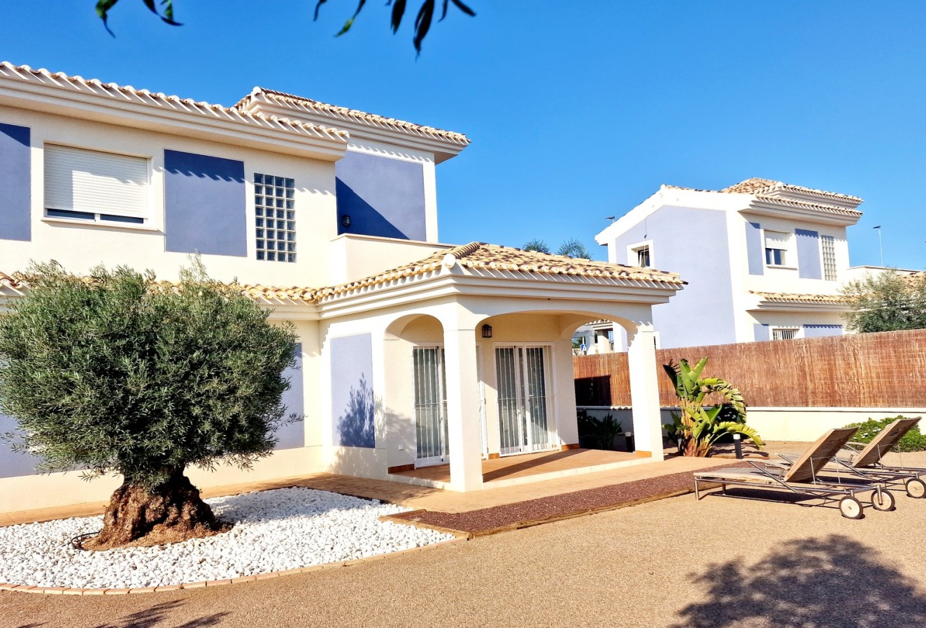 New Build - detached - Purias