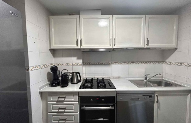 Alquiler a corto plazo - Apartamento / piso - Albir - Centro