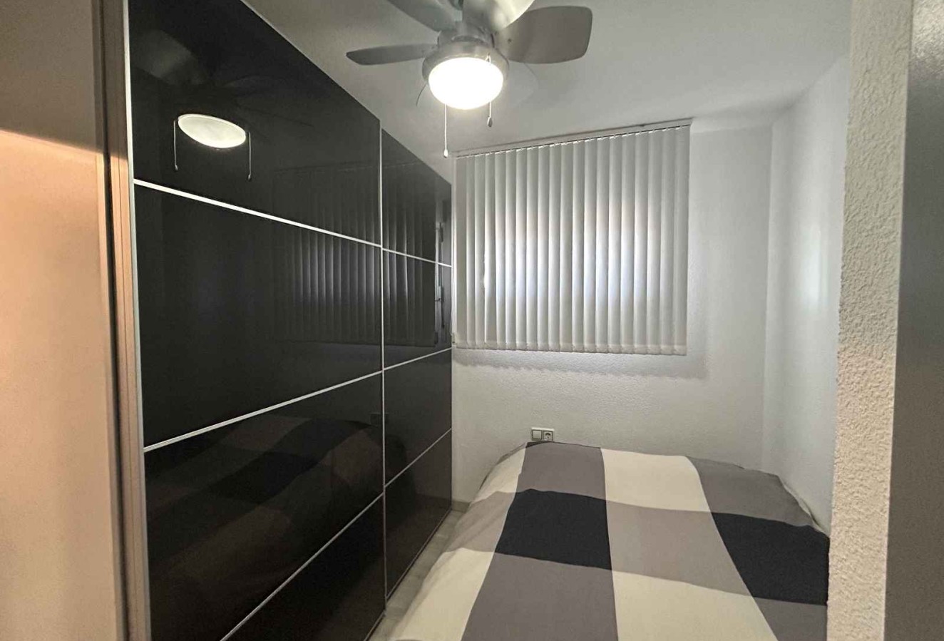 Alquiler a corto plazo - Apartamento / piso - Albir - Centro
