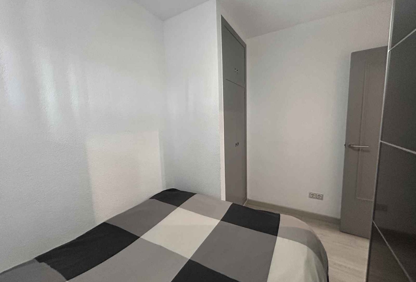 Alquiler a corto plazo - Apartamento / piso - Albir - Centro