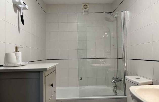 Alquiler a corto plazo - Apartamento / piso - Albir - Centro