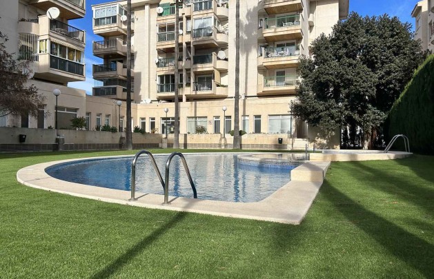 Alquiler a corto plazo - Apartamento / piso - Albir - Centro