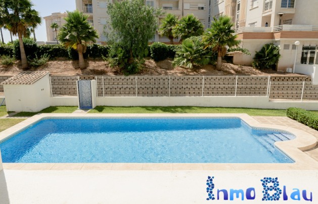 Alquiler a corto plazo - Apartamento / piso - Albir - Centro