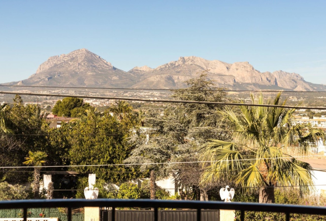 Alquiler a corto plazo - Bungalow - Albir - Urbanizacion
