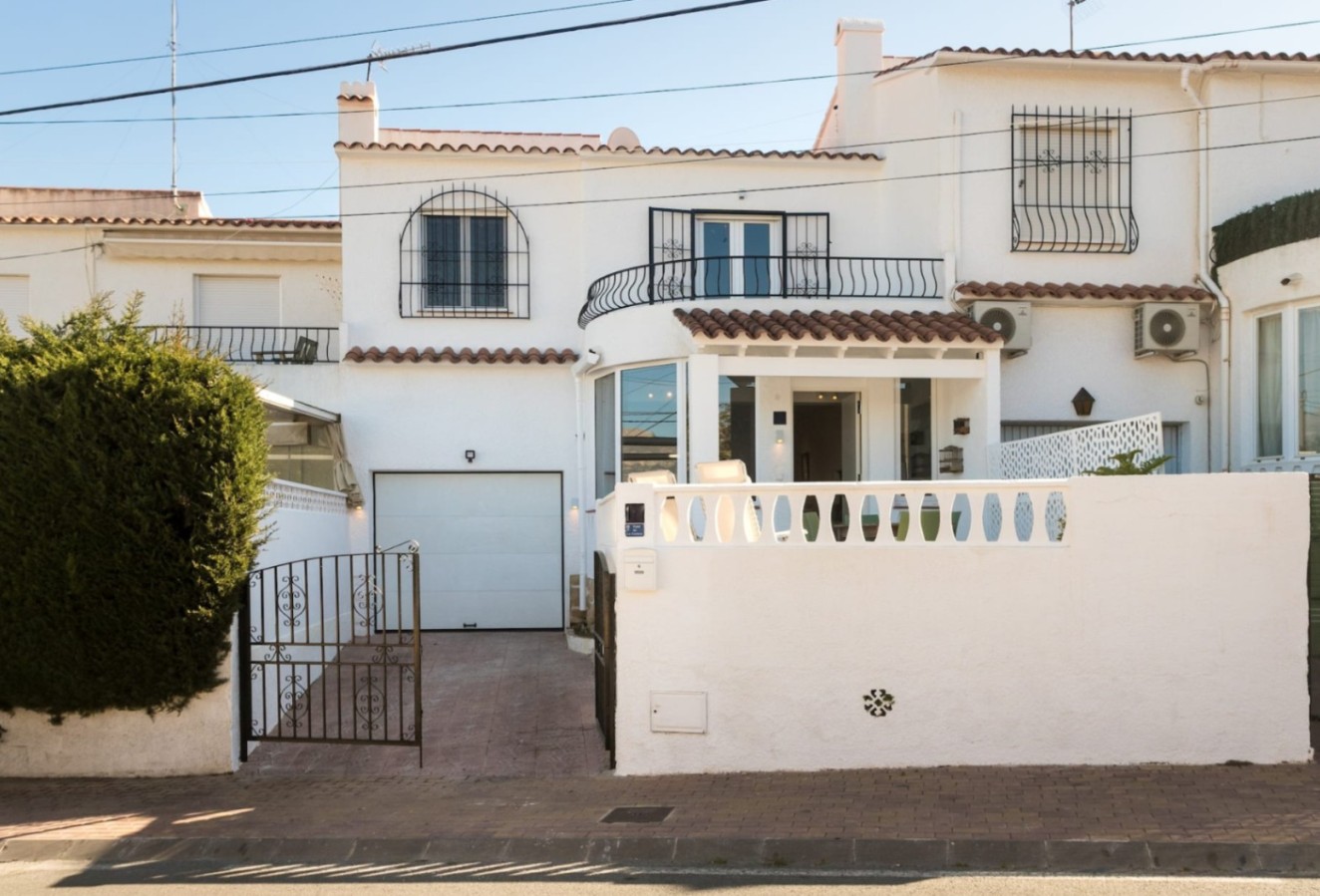 Alquiler a corto plazo - Bungalow - Albir - Urbanizacion