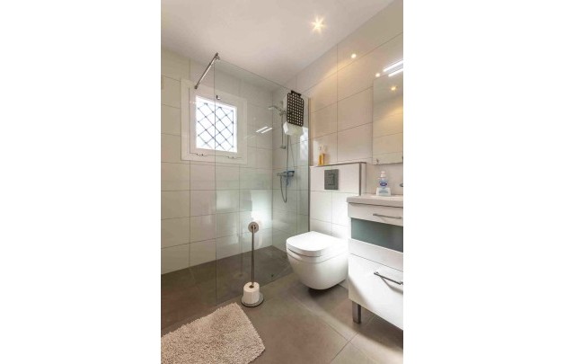 Alquiler a corto plazo - Villa - Albir - Urbanizacion