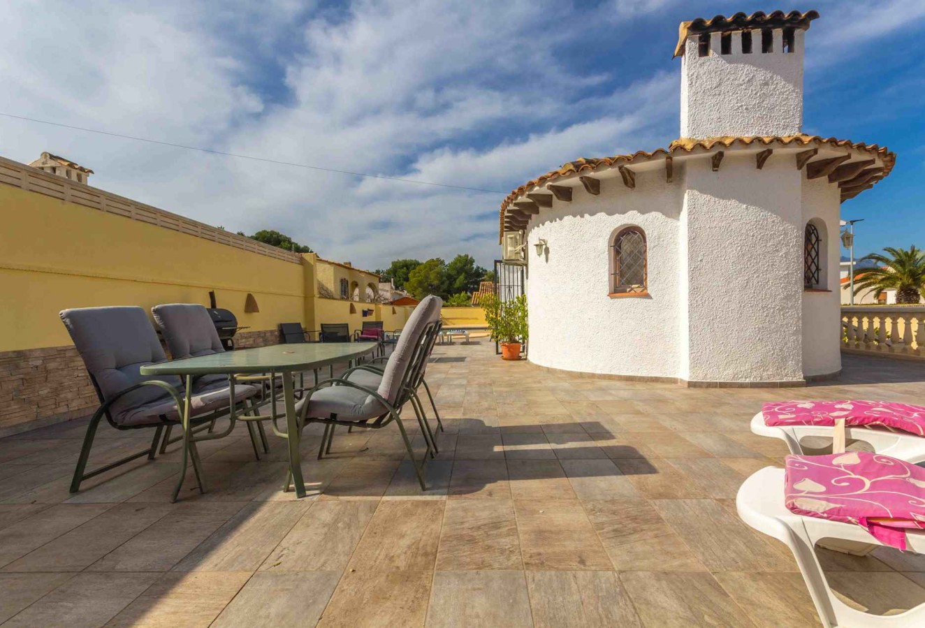 Alquiler a corto plazo - Villa - Albir - Urbanizacion