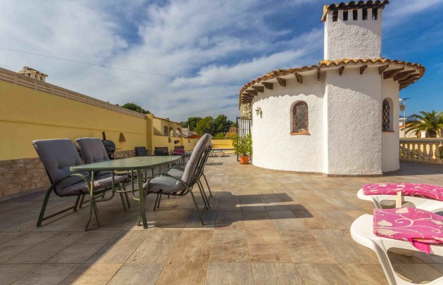 Alquiler a corto plazo - Villa - Albir - Urbanizacion