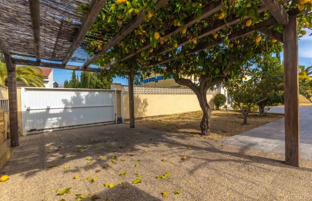 Alquiler a corto plazo - Villa - Albir - Urbanizacion