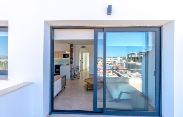 Obra nueva - high-bungalow - Torrevieja