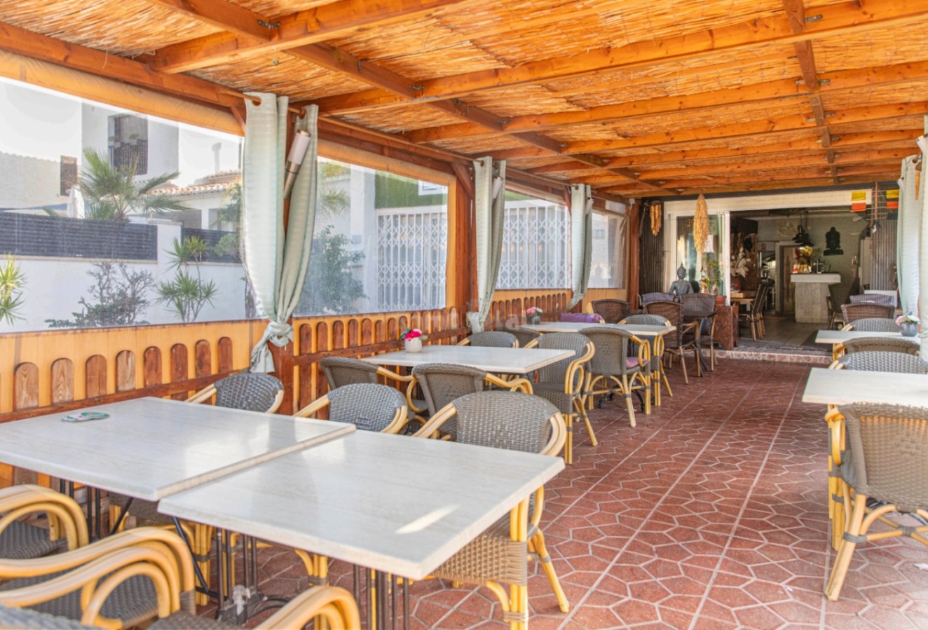 Reventa - Local - Albir - Centro