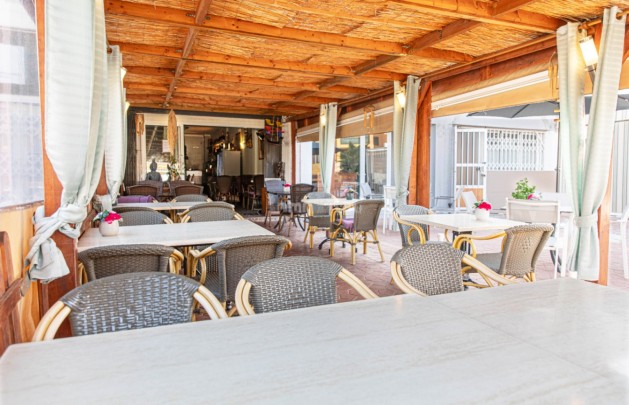 Reventa - Local - Albir - Centro