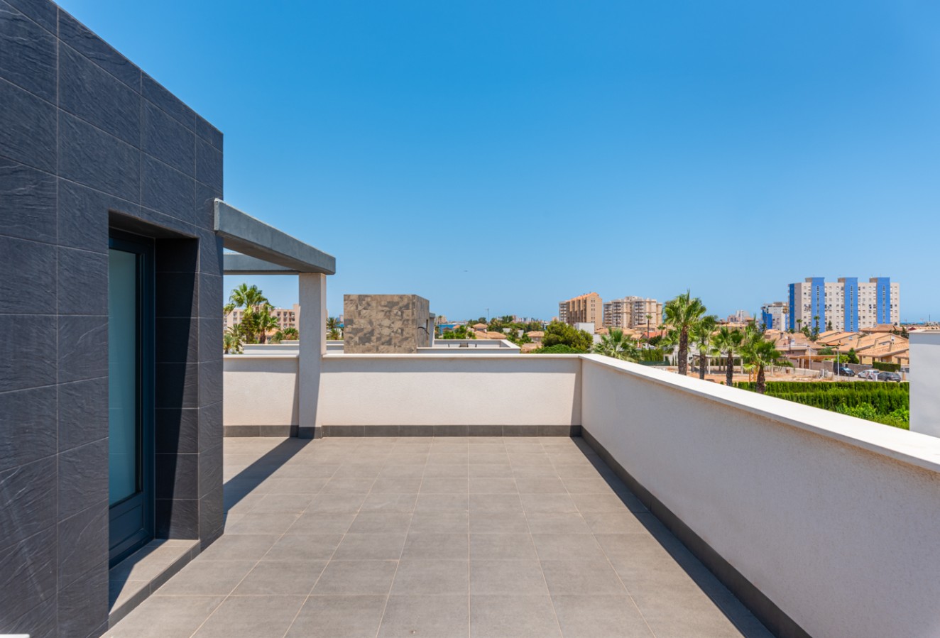 New Build - detached - Playa Paraiso