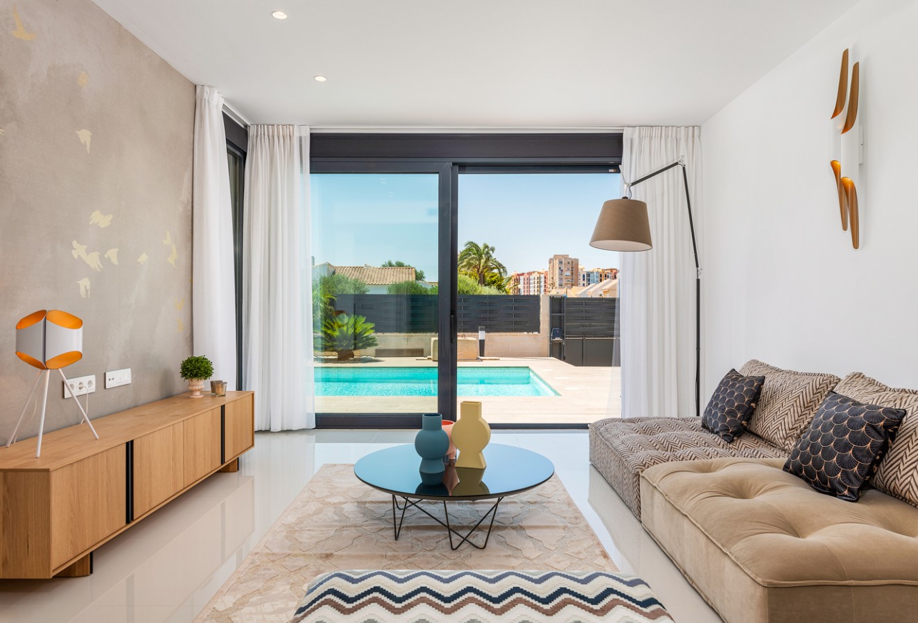 New Build - detached - Playa Paraiso