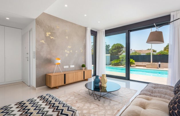 New Build - detached - Playa Paraiso